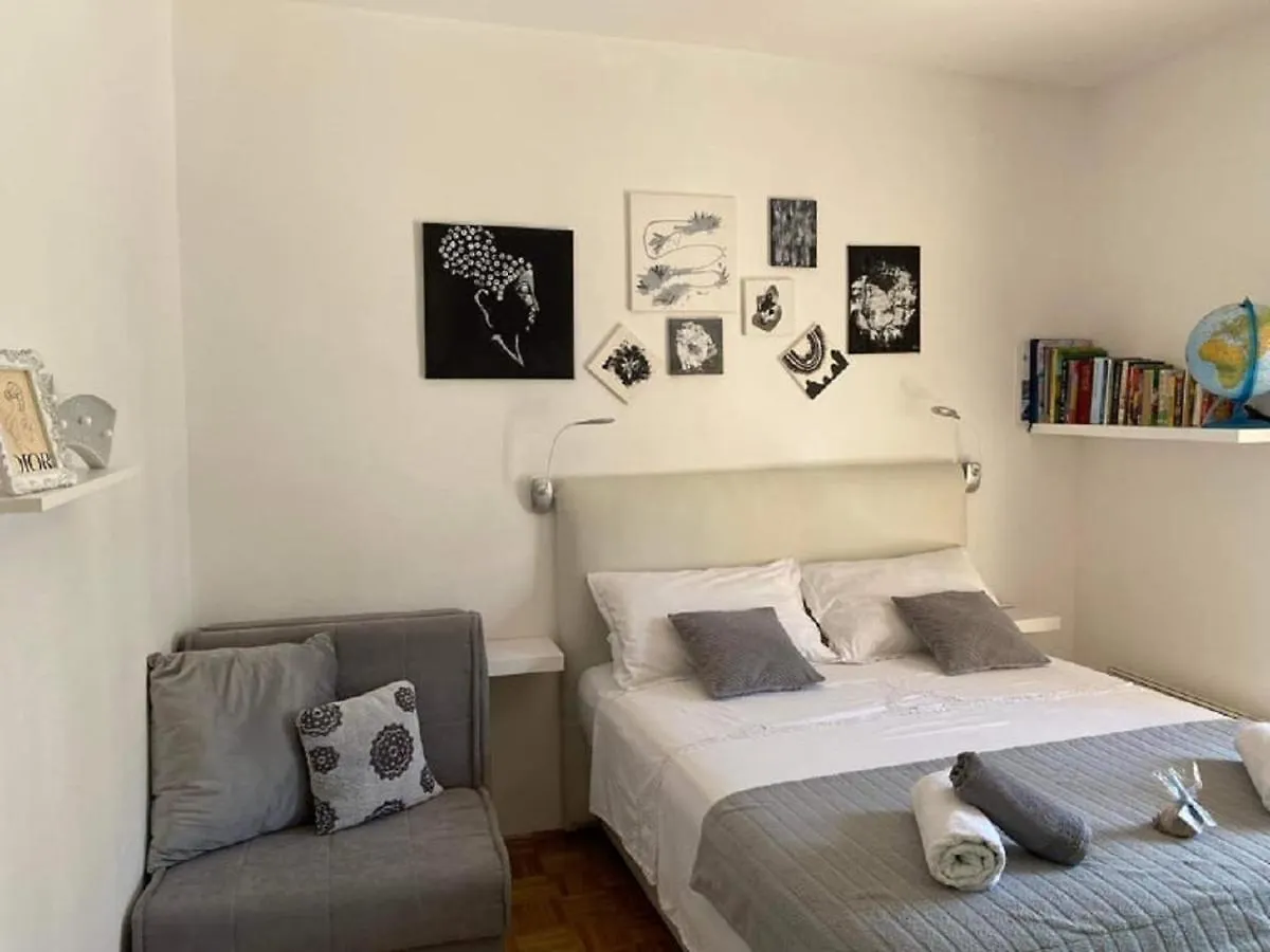 Apartman Zara Biograd Na Moru